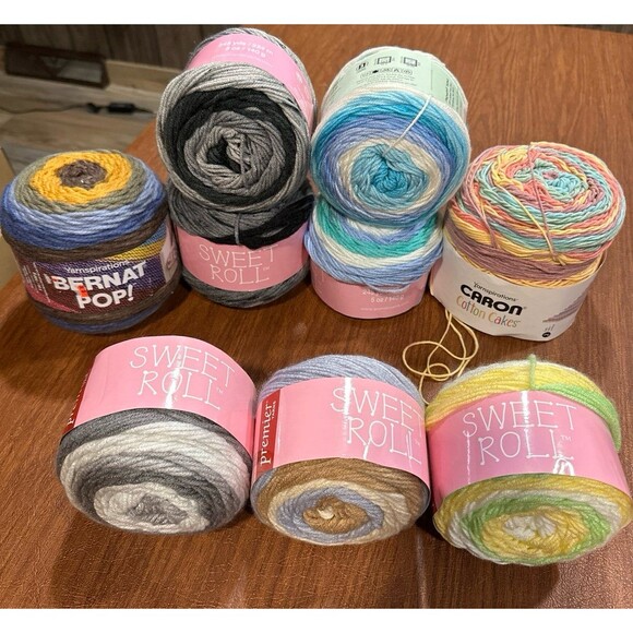 Other - Lot of 9 yarn Cakes